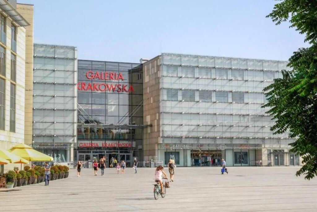 Apartament W Scislym Centrum Krakowa Z Parkingiem! Екстериор снимка