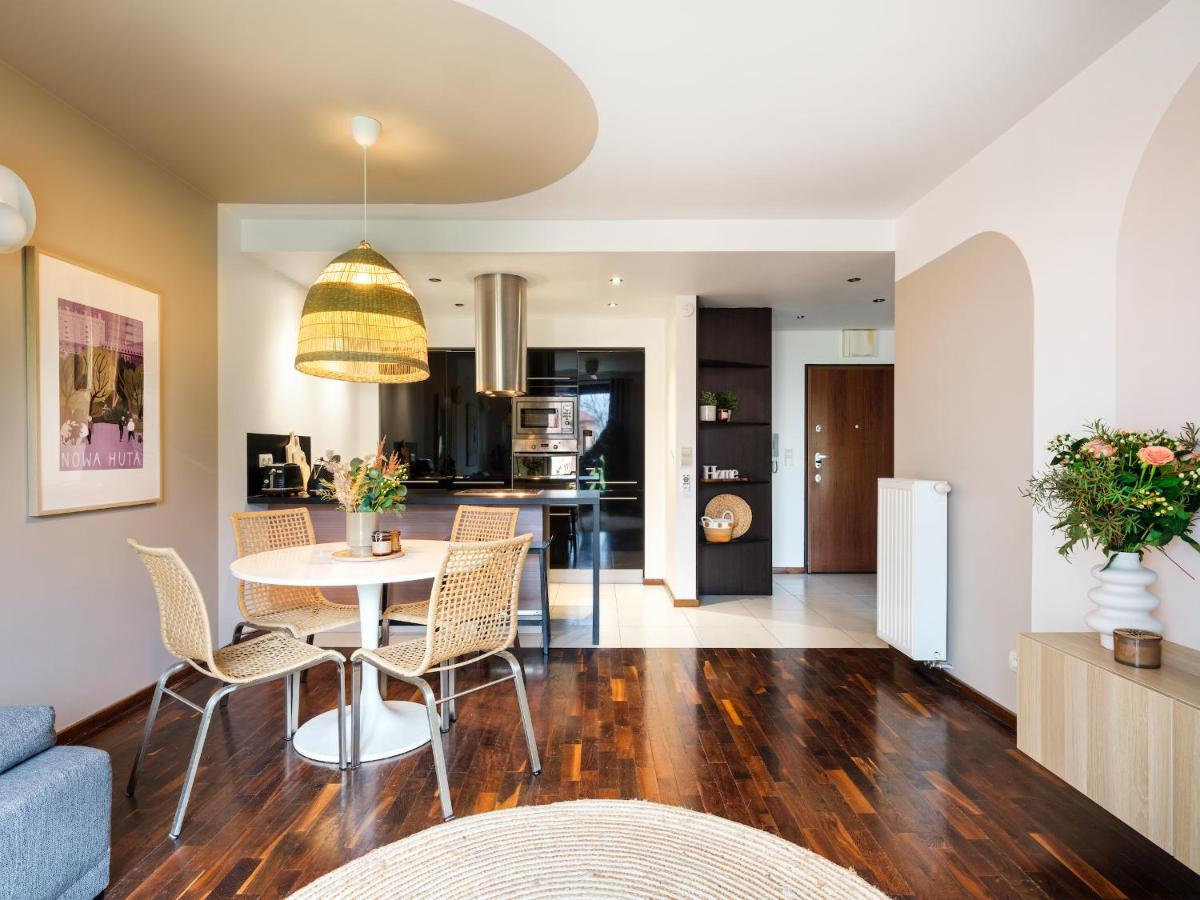 Apartament W Scislym Centrum Krakowa Z Parkingiem! Екстериор снимка